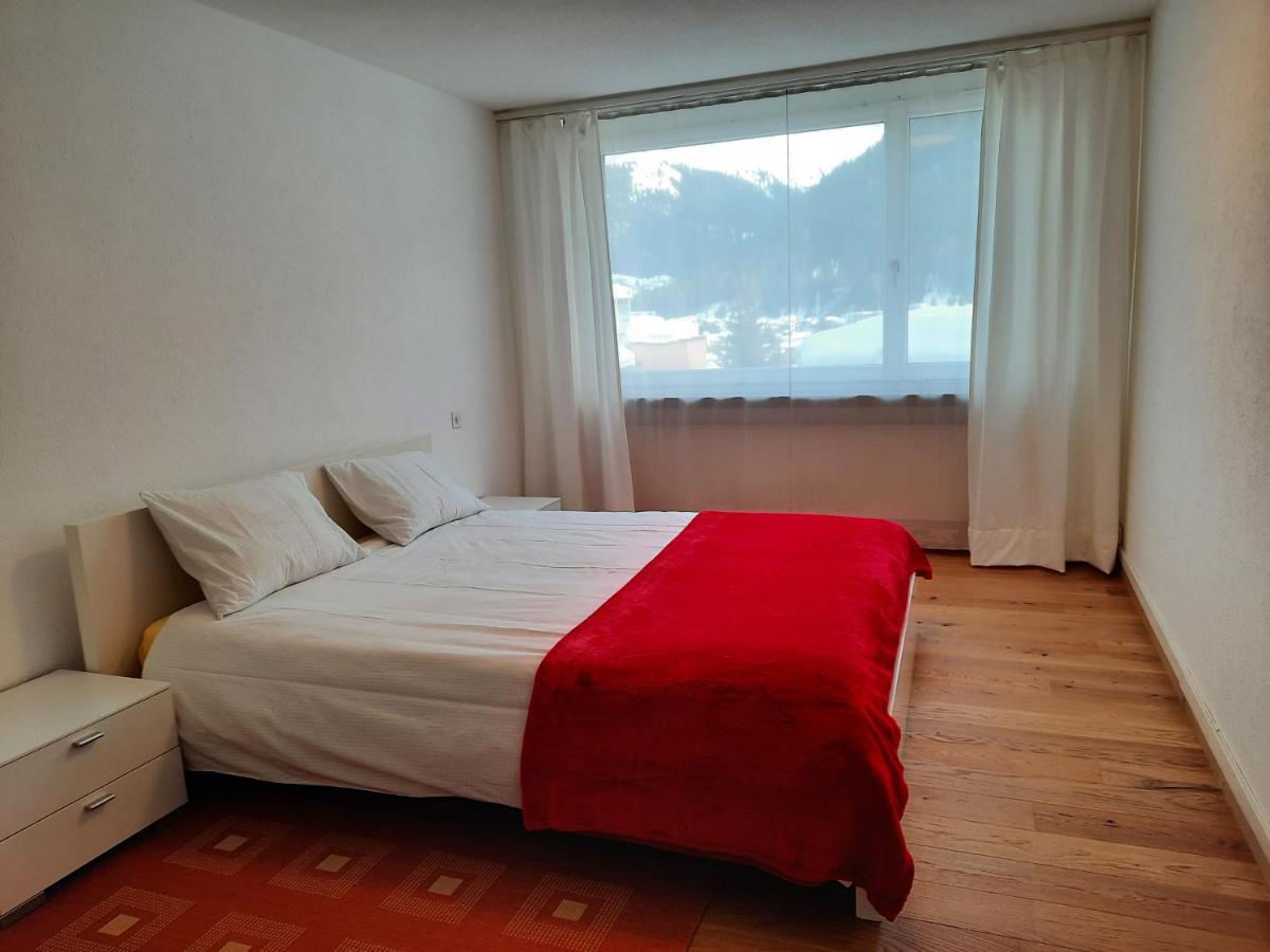 Holiday Accommodation - Swimming Pool Available 다보스 외부 사진