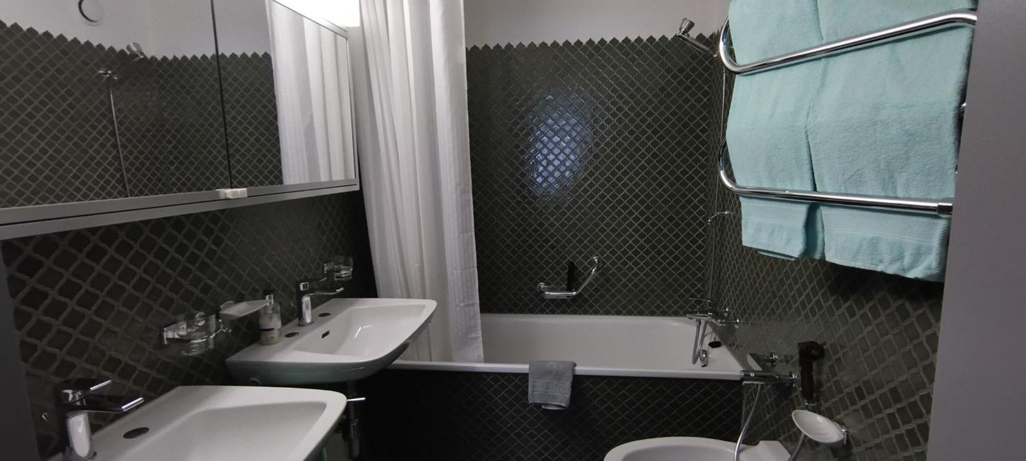 Holiday Accommodation - Swimming Pool Available 다보스 외부 사진
