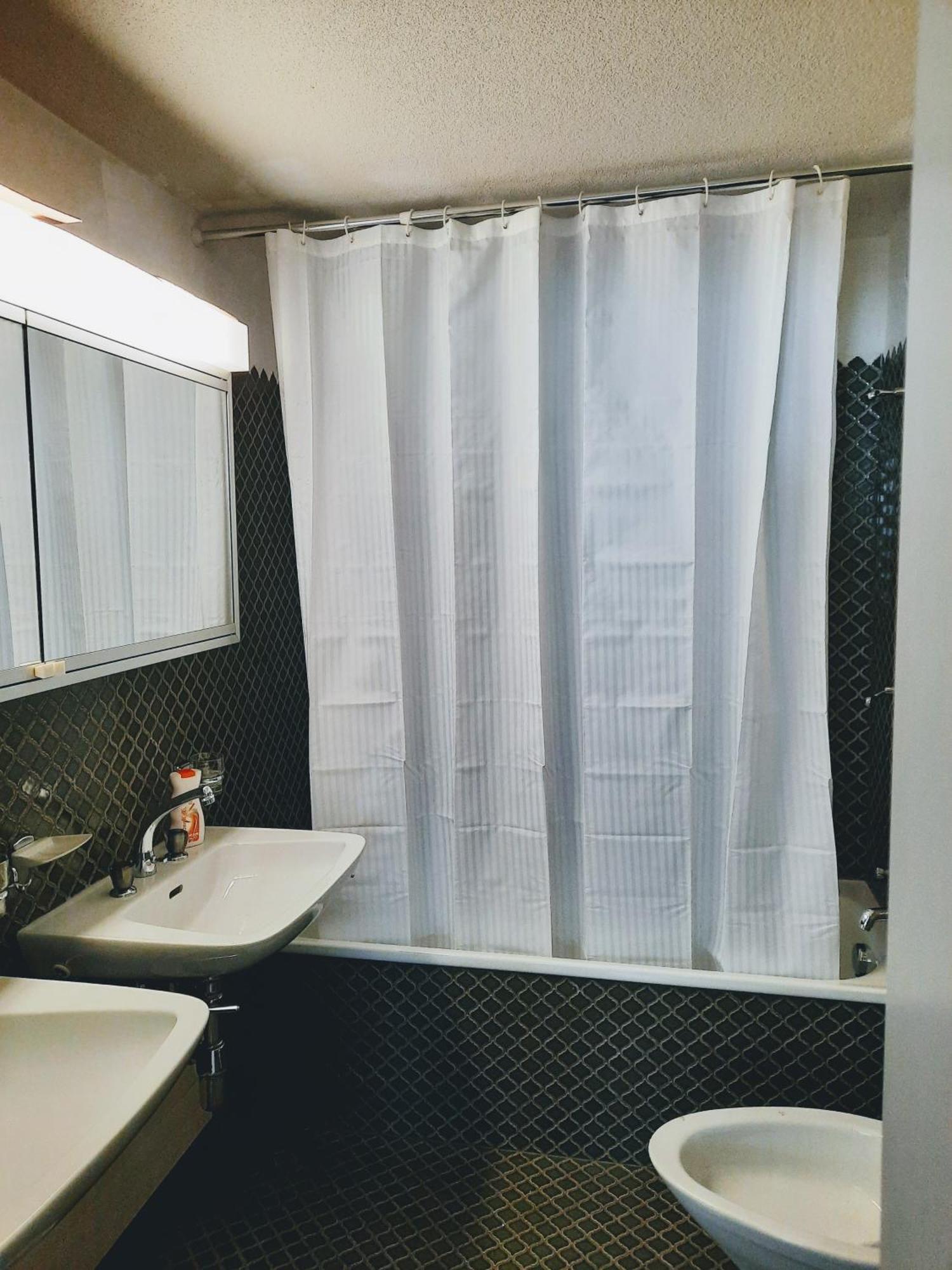 Holiday Accommodation - Swimming Pool Available 다보스 외부 사진