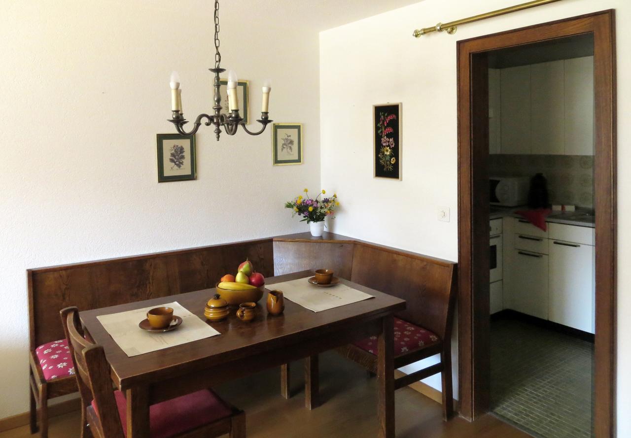 Holiday Accommodation - Swimming Pool Available 다보스 외부 사진