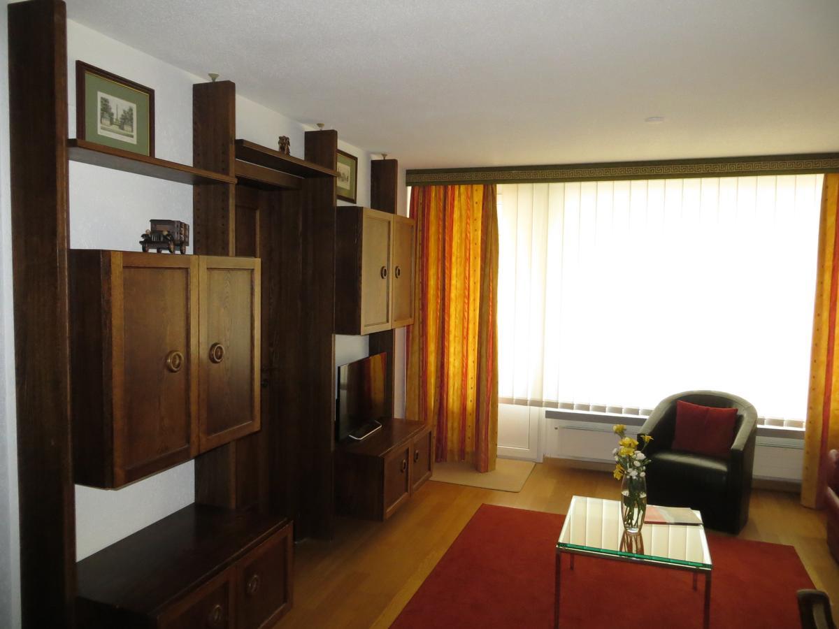 Holiday Accommodation - Swimming Pool Available 다보스 외부 사진
