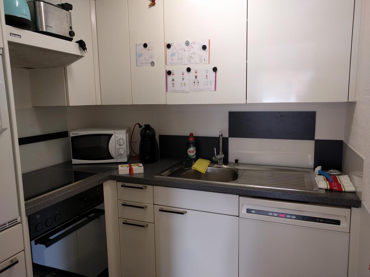 Holiday Accommodation - Swimming Pool Available 다보스 외부 사진