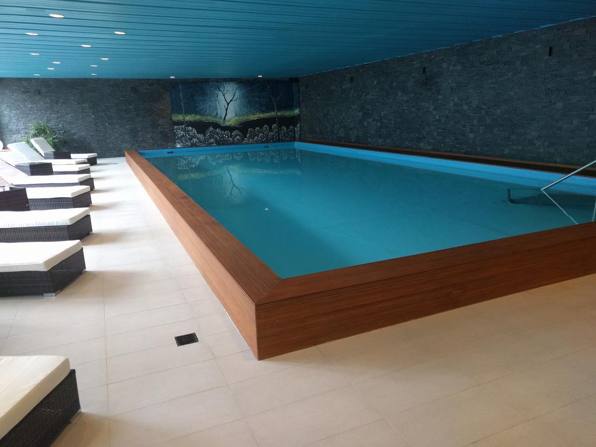Holiday Accommodation - Swimming Pool Available 다보스 외부 사진